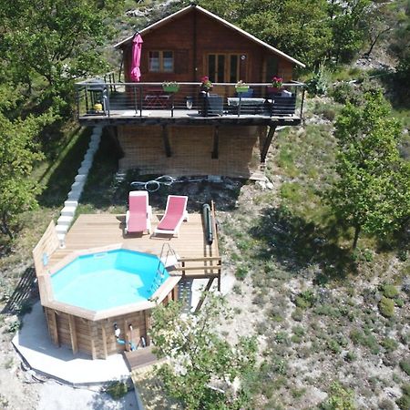 Chalet sur pilotis accès Spa Lucéram Esterno foto