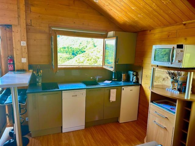 Chalet sur pilotis accès Spa Lucéram Esterno foto